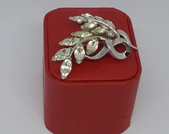 Trifari Marquis Rhinestone Brooch, Vintage