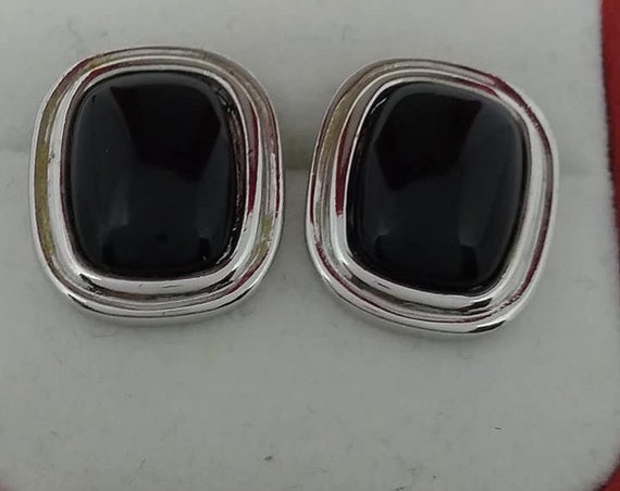 Vintage Trifari Black and Silver Pierced Earrings, Trifari Black Pierced Earrings, Vintage Trifari Silver Tone and Black Earrings, Trifari