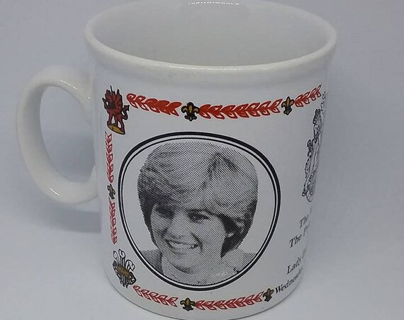 Commemorate Royal Wedding, Prince Charles and Lady Diana Wedding Souvenir, Charles and Diana Wedding, Collectors of Lady Diana Memorabilia