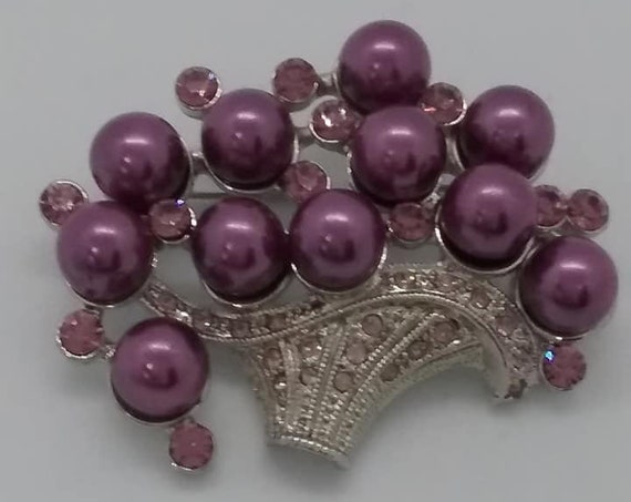Purple Pearl and Rhinestone Brooch or Pendant