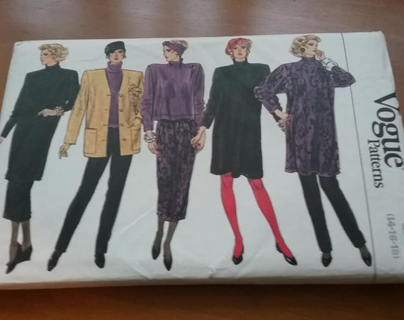 Vintage Vogue Pattern 9698, Multiple Outfits