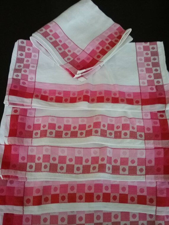 6 Vintage Fabric Napkins, Red, Pink and White