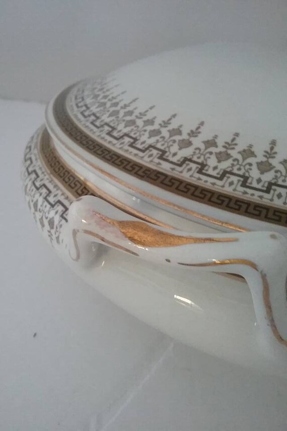 Vintage J&G Meakin Tureen, Hanley English China