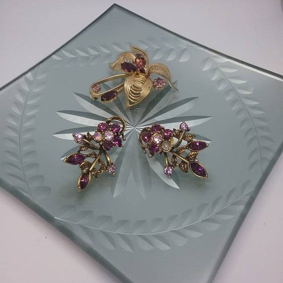 Vintage Purple Rhinestone Brooch and Matching Earrings
