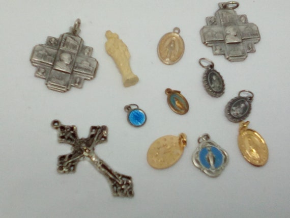Christian Icons Medallions, Religious Medallions, Vintage Prayer Medallions