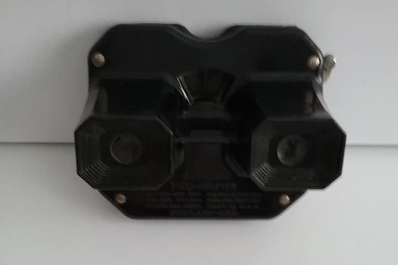 Vintage 1950's Sawyer's Bakelite Stereoscope Viewmaster