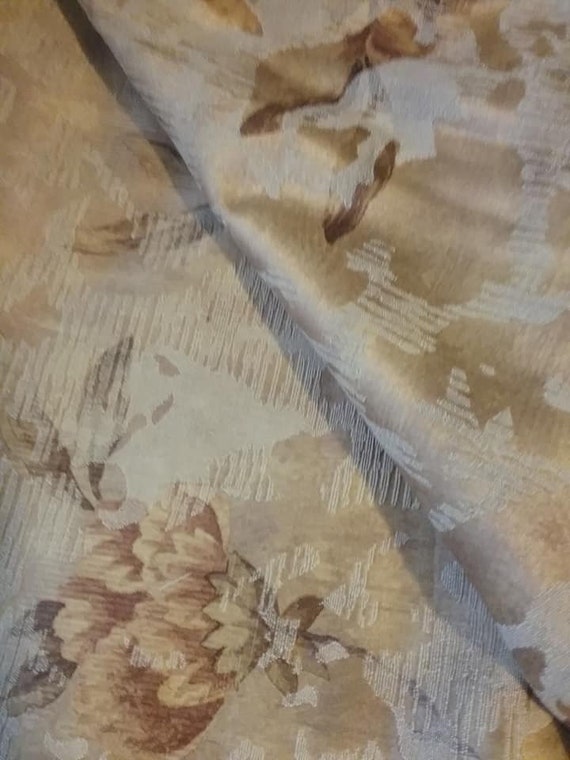 Jacquard Upholstery fabric-Remnants and Tassel Finishing lot
