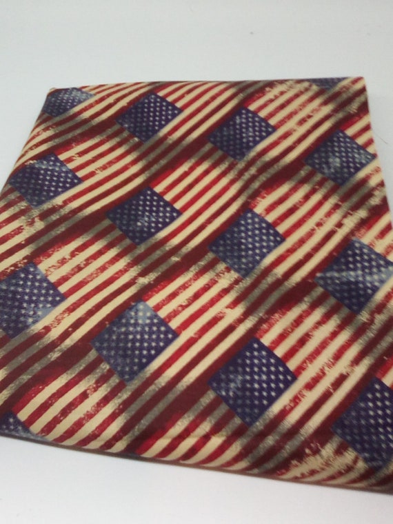 1 Yard American Flag Cotton Fabric, Antique Style Flag Print, 100% Cotton Novelty Fabric for Face Masks and Accessories