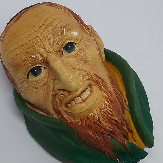 Bosson Head, Fagin, Bosson Chalkware Dicken's Series