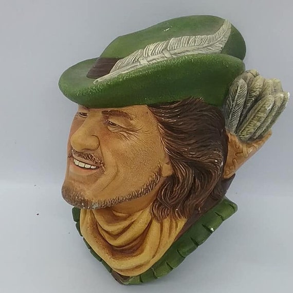 Bosson Head, Robin Hood, Bosson Chalkware Wall Decor