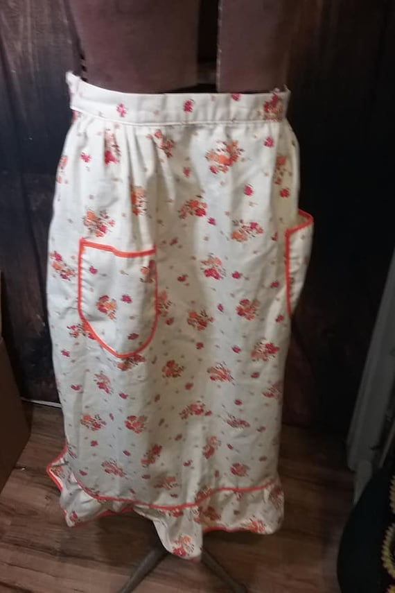 Vintage Handmade Floral Apron, Orange Floral on Light Yellow
