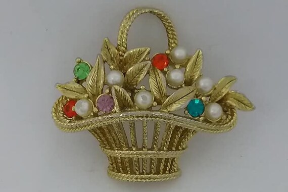 Vintage Flower Basket Brooch, Signed Gerrys