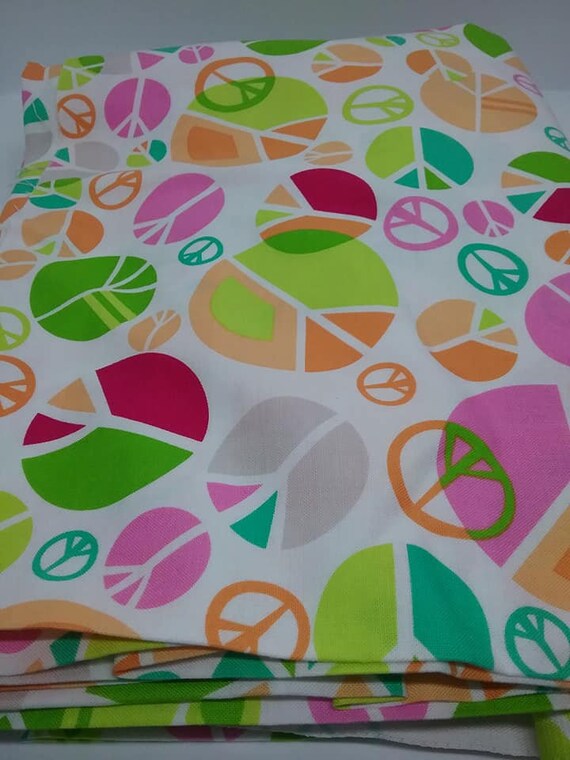 4 Yards Cotton Material, Peace Signs, Retro 60's, Light Colors Fabric