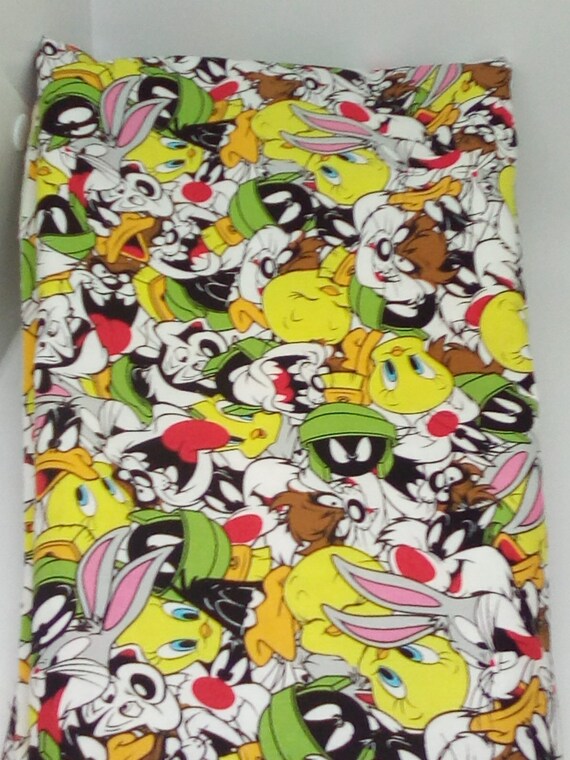2 Yards Licensed Looney Tunes Fabric, Cotton Looney Tunes Mixed Characters, Cotton Novelty Material for Looney Tunes