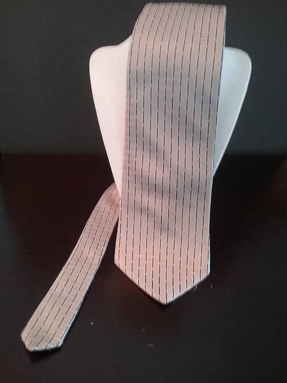 Men's Silk Tie, Vintage IZOD Made in Costa Rica