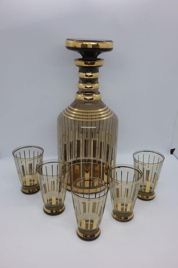 Liquor Decanter and Shot Glasses, Mid-century Modern Barware