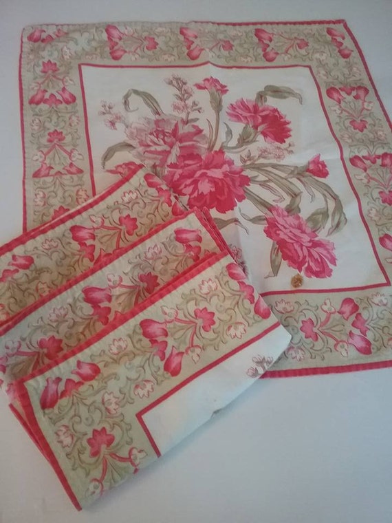 Vintage Pink Floral Fabric Napkins,