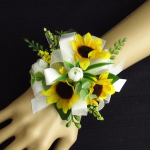 Silk Sunflower Corsage or Boutonnière