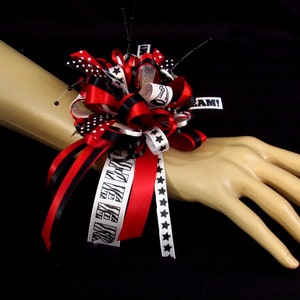 Cheerleader School Colors Wrist Corsage, Custom School Colors, HOCO, Cheer Moms