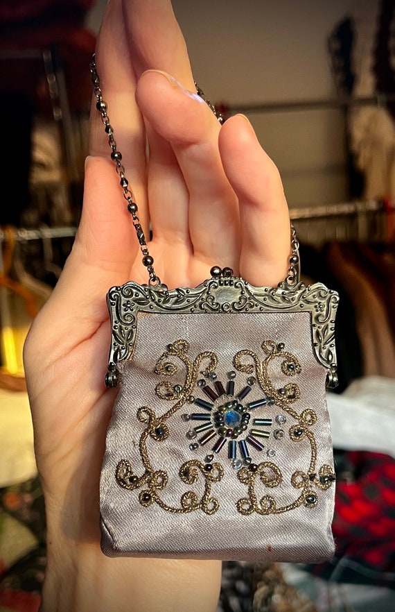 Vintage  Victorian Satin Coin Purse