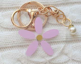 Customizable Spring Flower Keychain- Cute Minimal Design, Simple Soft Aesthetic, Good Gift for Easter Baskets! | Flower Pop