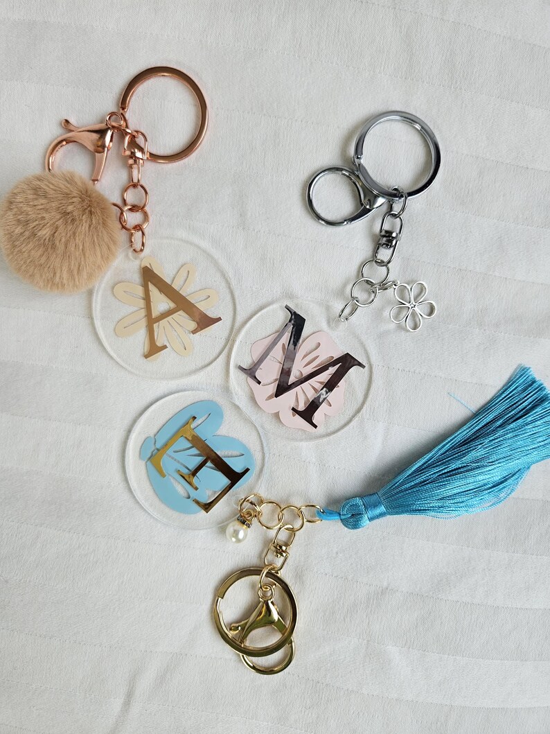 Decorated Keychains Personalized Simple Flower Monogram Keychain – Floral Gift for Her ...
