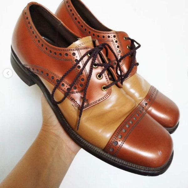 Superb Seventies 2-tone Brogue, Cap-toe Oxford, with a saddle shoe kinda' feel, made by Jarman. Size 10