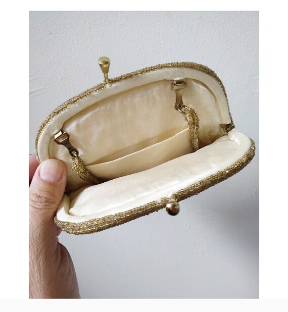 1940s/50s Gold Hand beaded satin evening clutch. … - image 5