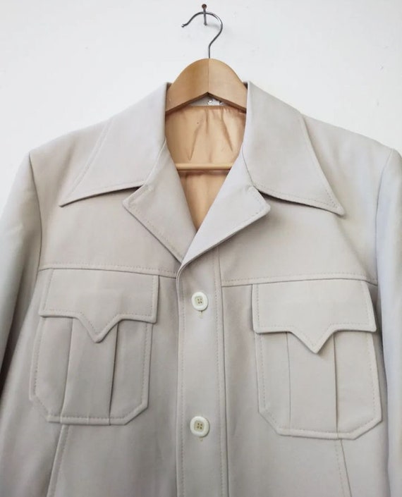 Casual yet classy! Creamy polyester 1970s shirt-j… - image 2