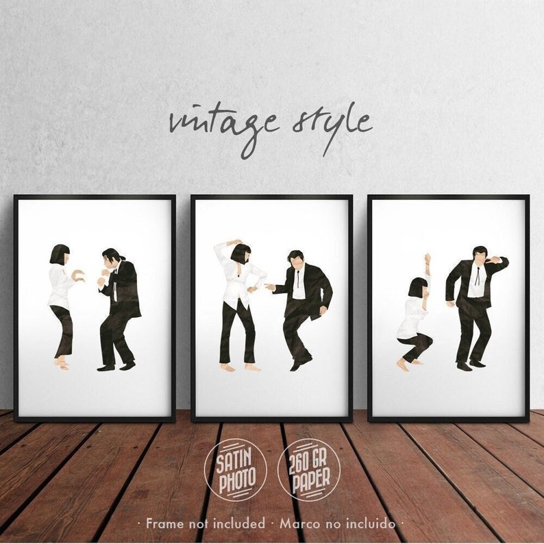 Conjunto de 3 posters de la famosa pelicula Pulp Fiction del director Quentin Tarantino. Este set de impresiones minimalistas de cine para decorar la casa presenta ilustraciones de la escena de baile de Vincent Vega y Mia Wallace de Jack Rabbit Slim.