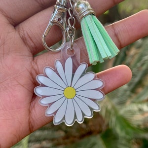 Cute Daisy Keychain| Daisy Keychain Birthday Gift| Keychain for Lanyard Car Keys
