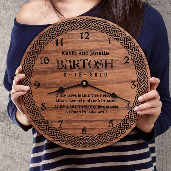 Personalized Medieval Wedding Gift - Renaissance Theme - Scottish Wedding - Celtic Cross Wedding Decor - Irish - Custom Name - Celtic Cross