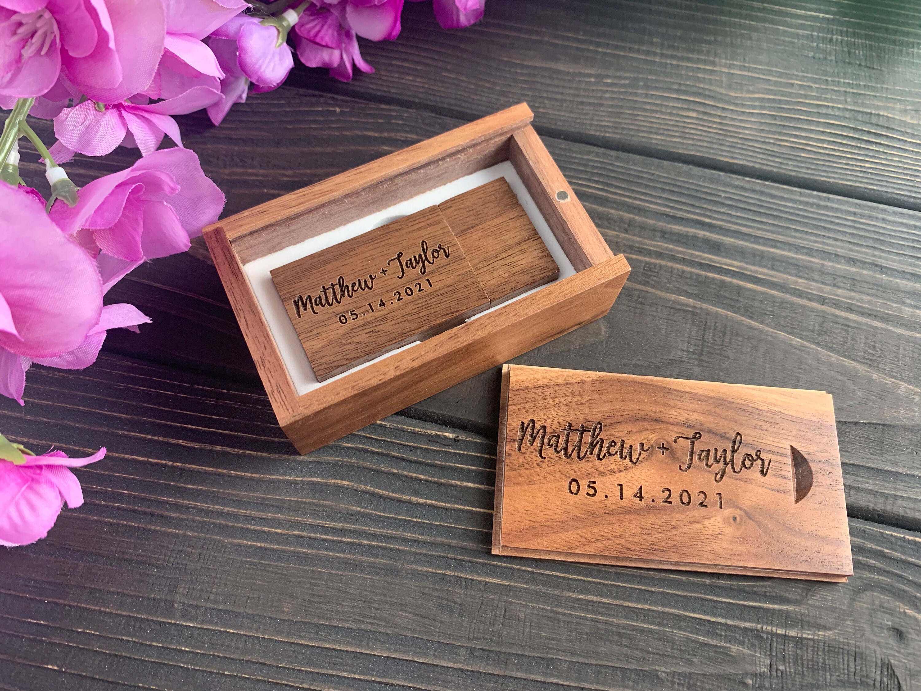 Wooden USB Flash Drive with Gift Box Thumb drive Engravable