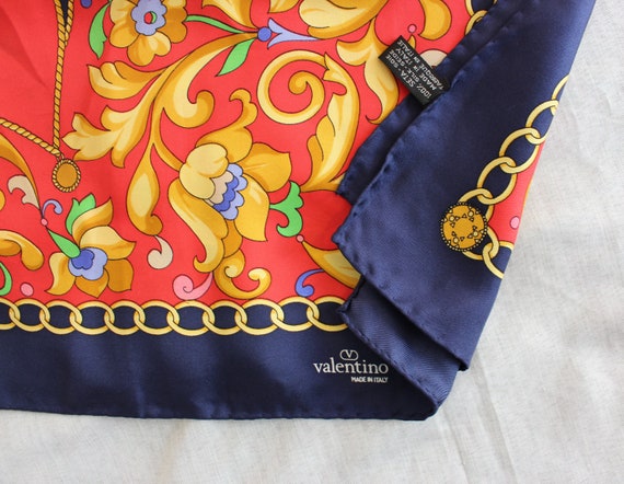 VALENTINO / Vintage Valentino scarf in silk Twill… - image 5