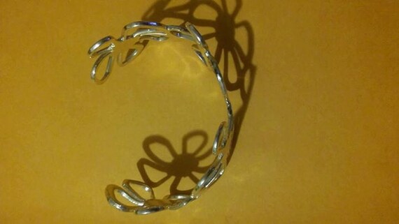 925 Sterling Silver Flower Bracelet - image 2