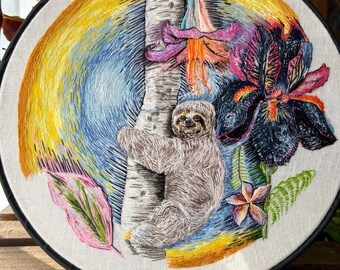 Paradise Sloth, 9” hand embroidery hoop