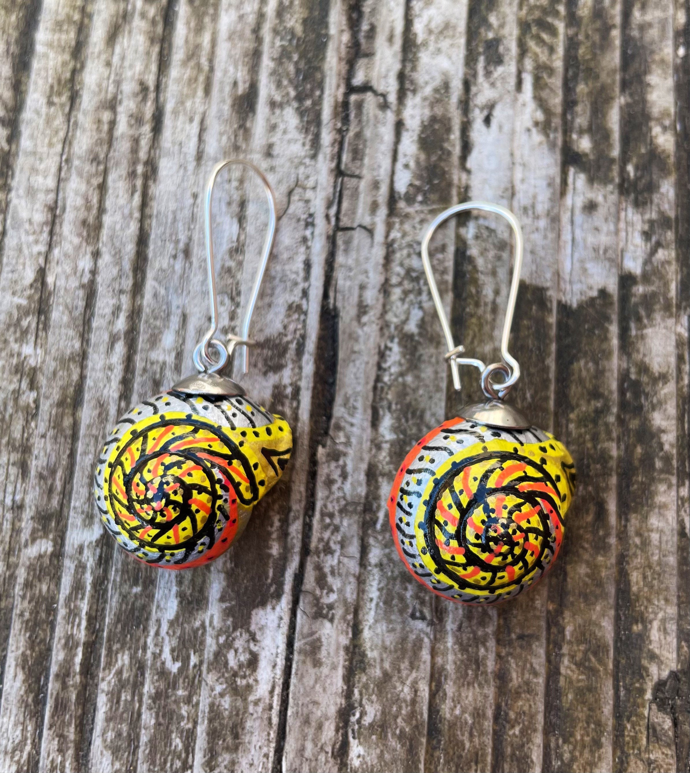 Snail shell earrings deals
