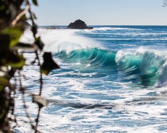 Laguna Beach California Photo Print: Blue ocean waves