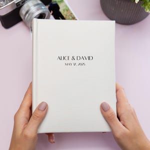 Álbum de fotos personalizado de 10x15 cm para 50 o 100 fotos. Álbum de fotos personalizado con fundas de 10x15 cm. Regalo personalizado. Álbum de fotos de boda.