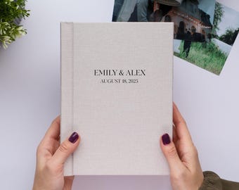 Fotoalbum 10x15 für 20 Fotos. Hochzeits-Foto-Andenken. Passepartout-Album mit personalisiertem Leineneinband. Benutzerdefinierte Andenken Geschenk