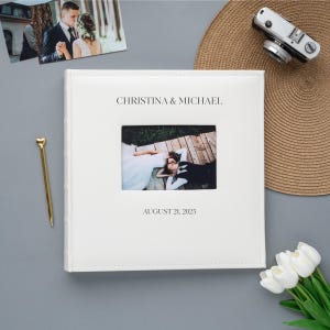 Album photo de mariage personnalisé pour 500 ou 600 photos 4x6. Cadeau de mariage personnalisé. Grand album de mariage gravé avec pochettes 10 x 15 cm