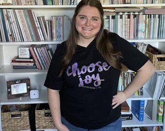 Choose Joy Purple Hand Lettering Unisex Short Sleeve V-Neck T-Shirt