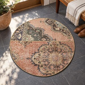 Sille Colorful Round Area Rug, Sille Rug, Patchwork Rug, 2.5 x 3 ft, Pink Rug, Vintage Turkish Colorful Rug Accent
