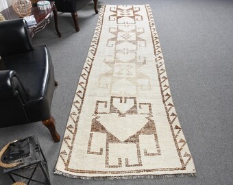 ヴィンテージ トルコ製ランナーラグ、2 x 11フィート、落ち着いた