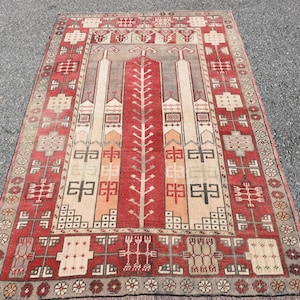 Turkish Rug, Vintage Anatolian Carpet, Red Area Rug, Handwoven 4x6ft, Bohemian Living Room Decor, Gift For Her, Unique Entryway Rug