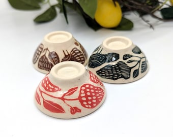 Hand-Carved Sgraffito Ceramic Copitas from Ukraine – Tequila & Mezcal Shot Glass Set of 3