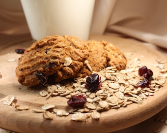 Delicious Ghee Oatmeal & Cranberry Cookies - 1 lb Cookie Gift Box, Thank you cookies, Stuffed cookies, Healthy dried cranberries