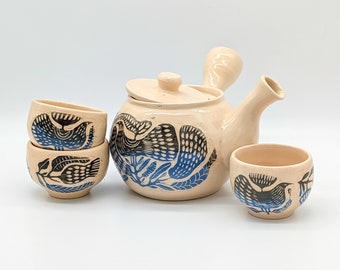 Pottery teapot 13oz and bowls set Ukrainian sgraffito set fot tea Ceramic kettle and 3 cups Ceramic tea set Ukrainian pottery bowls Handmade