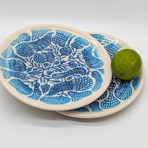 Ceramic plate handmade 9&#39; Sgraffito Pottery plates Hand painted Wall Art plate Made in Ukraine Blue dessert Ukrainian