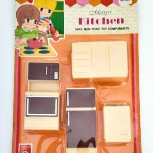 Raro juego vintage de los años 70 &quot;MERRY&#39;S KITCHEN&quot; Muebles para casa de muñecas Arco New York USA Juegos de simulación Juguetes para niñas Regalos de cumpleaños Accesorios de cine